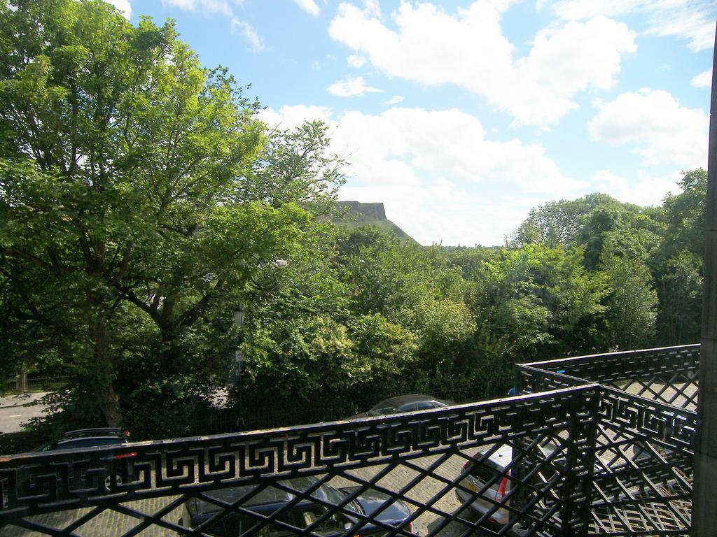 אדינבורו Regent Terrace, Central And Charming, Quiet חדר תמונה